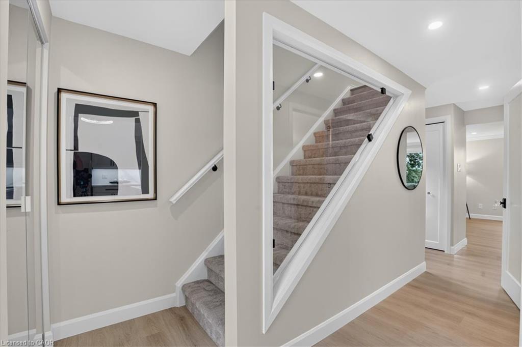 23 Briar Knoll Drive Property Photo 19