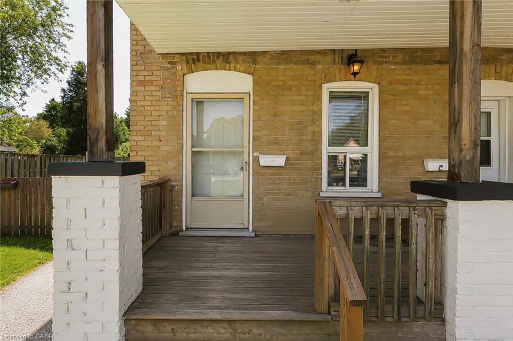 87 Lancaster Street W Property Photo 7