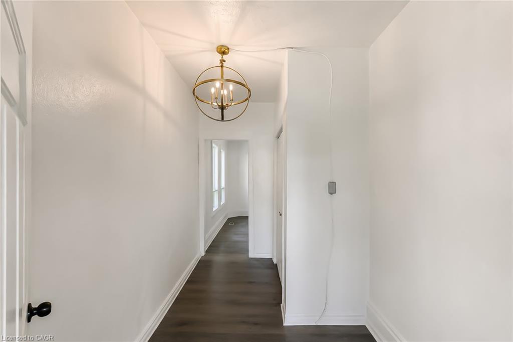 87 Lancaster Street W Property Photo 12