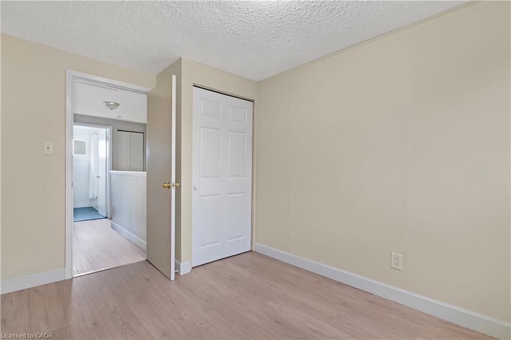 23-25 Upper Canada Drive Property Photo 26