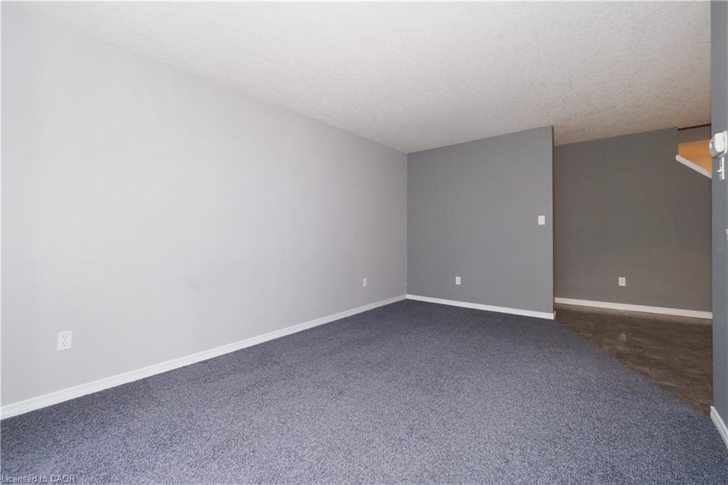 J37-7 Upper Mercer Street Property Photo 10