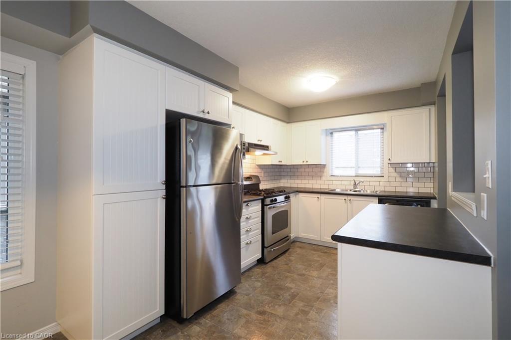 J37-7 Upper Mercer Street Property Photo 16