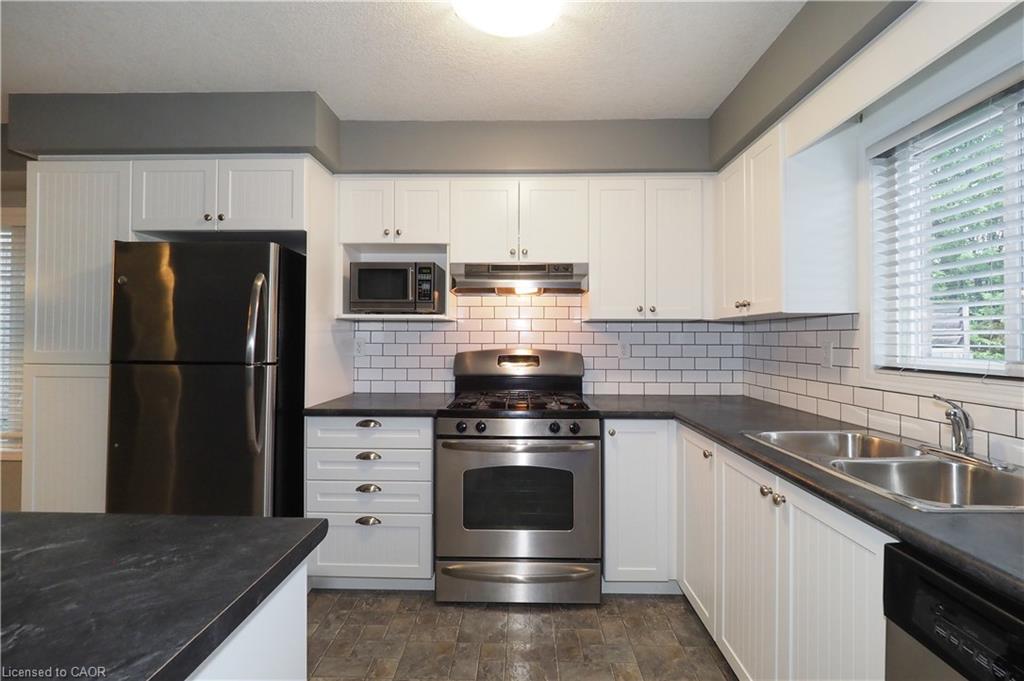 J37-7 Upper Mercer Street Property Photo 19