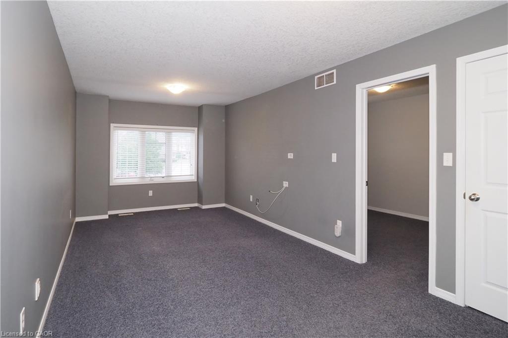 J37-7 Upper Mercer Street Property Photo 22