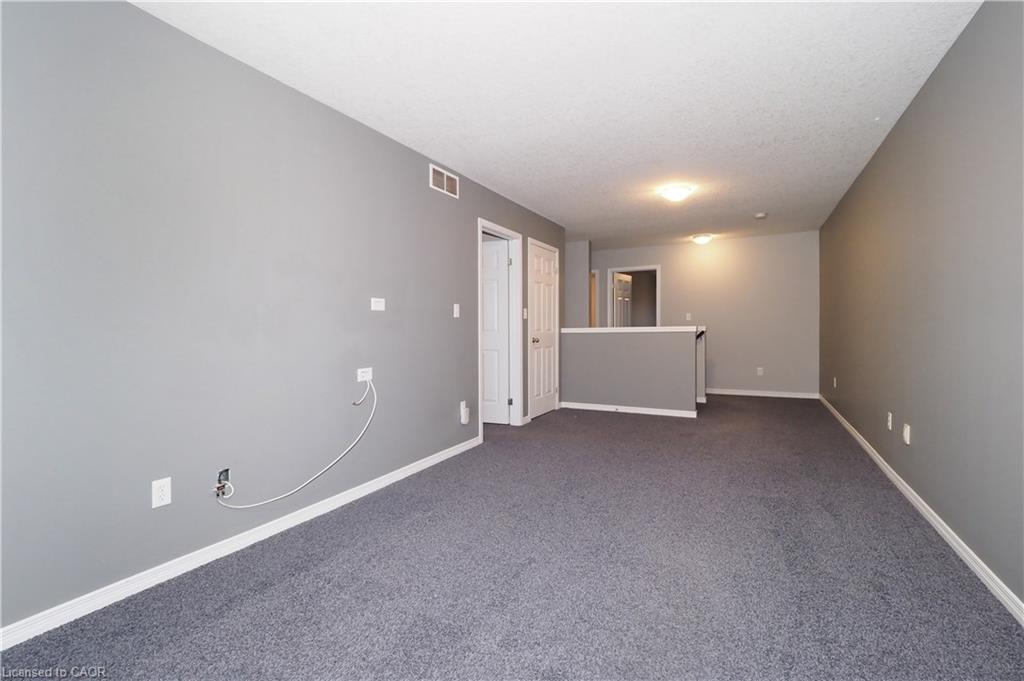 J37-7 Upper Mercer Street Property Photo 24