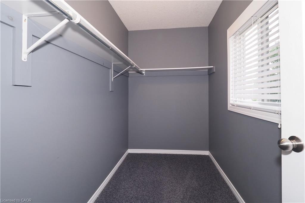 J37-7 Upper Mercer Street Property Photo 28
