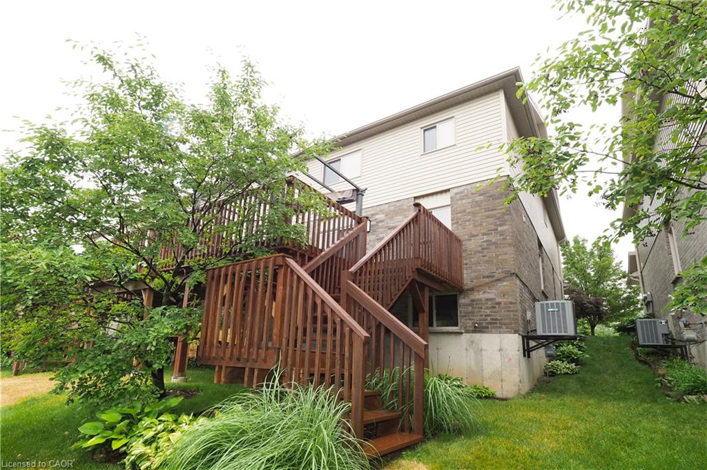 J37-7 Upper Mercer Street Property Photo 43