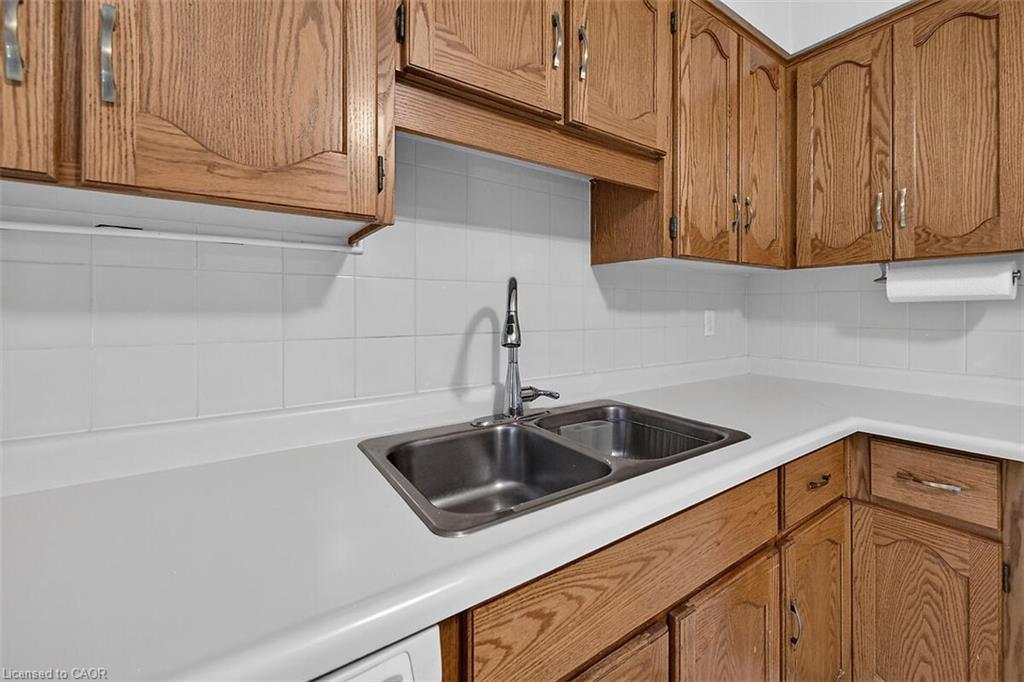 202-6 Village Green Boulevard Property Photo 23