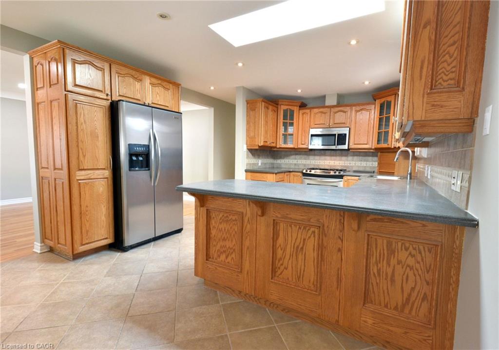 867 Upper Sherman Avenue Property Photo 7