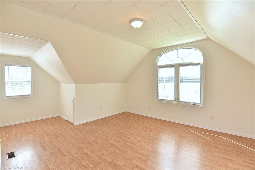 2407 Caistor Centre Road Property Photo 21