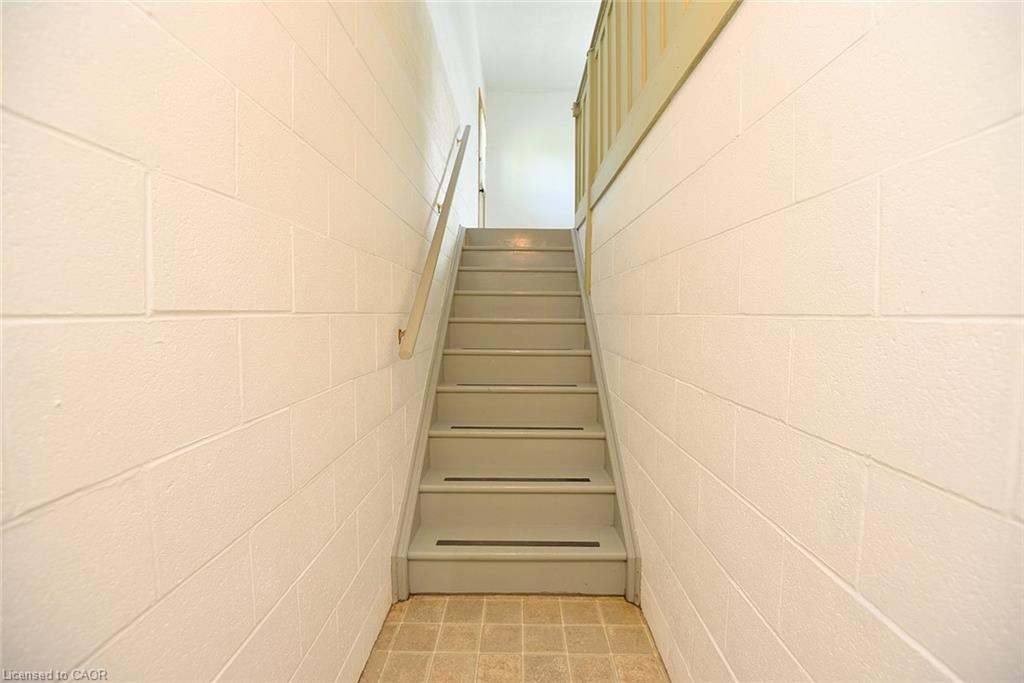 2407 Caistor Centre Road Property Photo 33