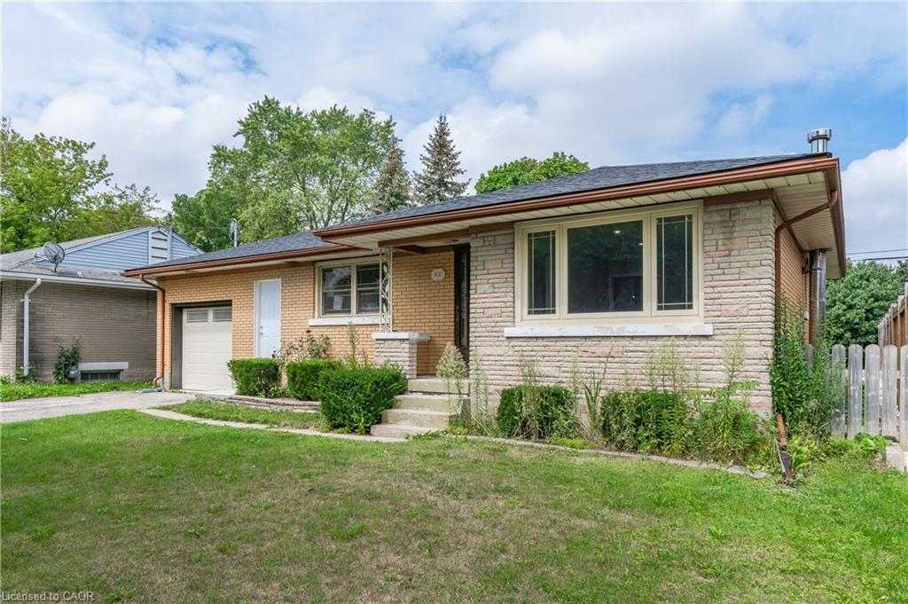 62 Sandra Avenue Property Photo 2