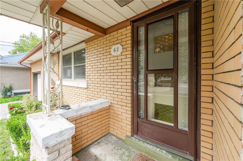 62 Sandra Avenue Property Photo 4