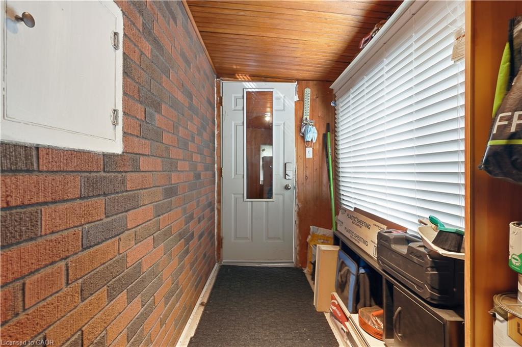 1494 Main Street E Property Photo 8