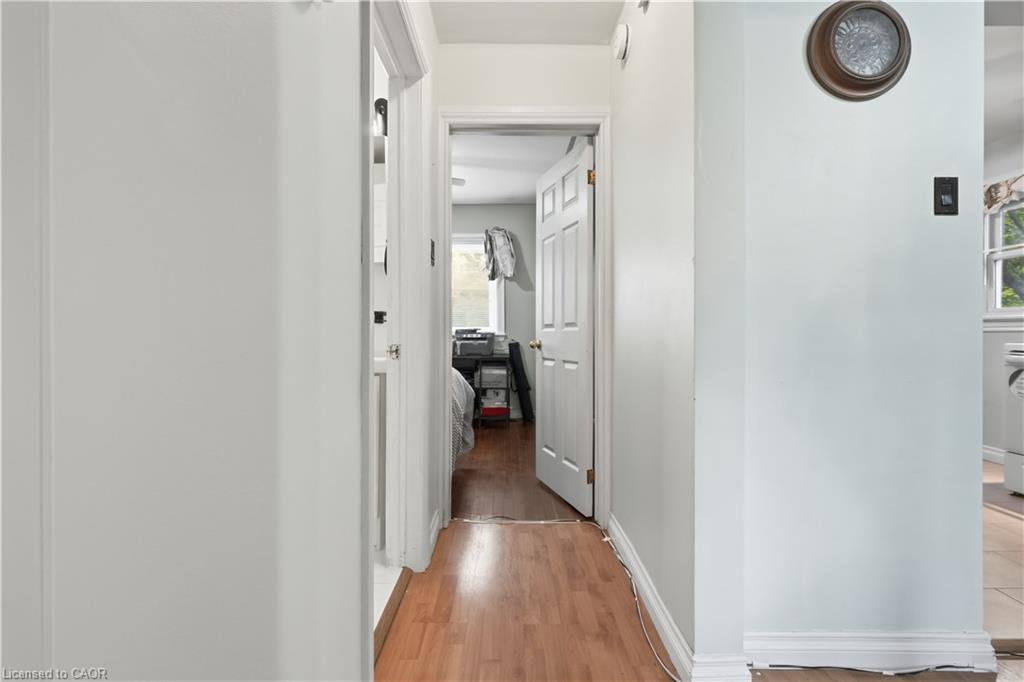 1494 Main Street E Property Photo 17