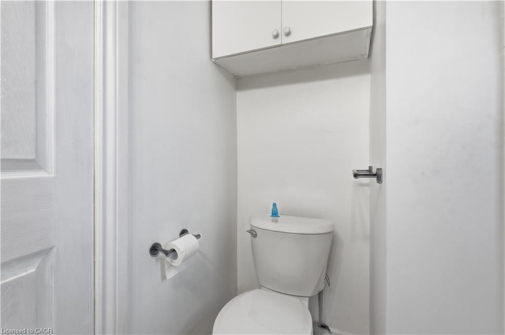 1494 Main Street E Property Photo 23