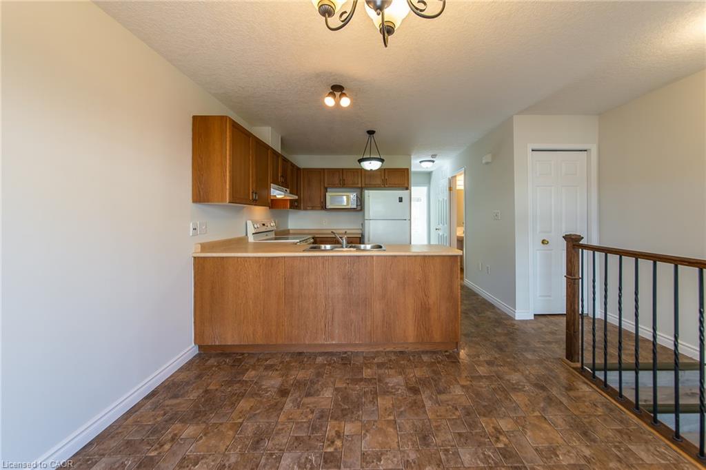 J54-619 Wild Ginger Avenue Property Photo 4