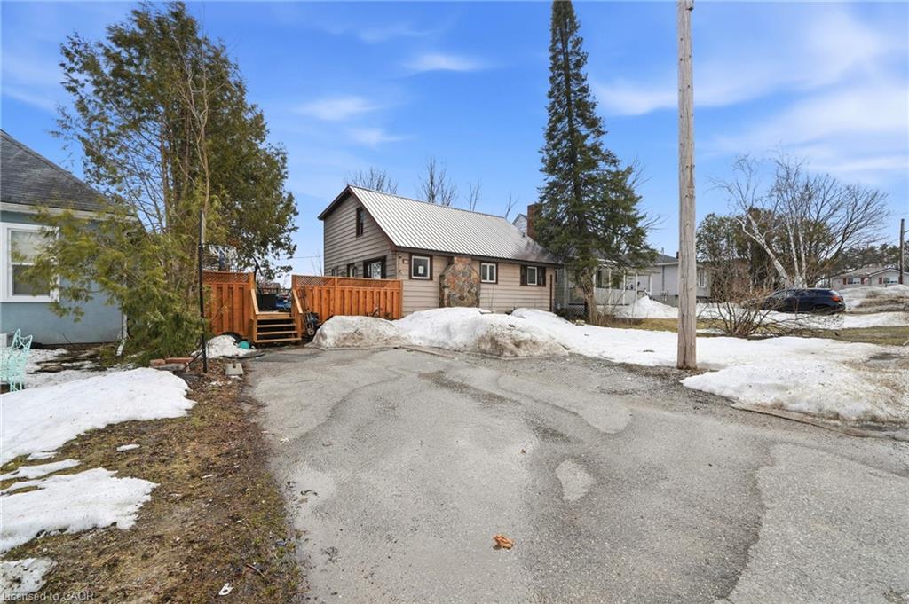 345 Linwood Avenue Property Photo 2