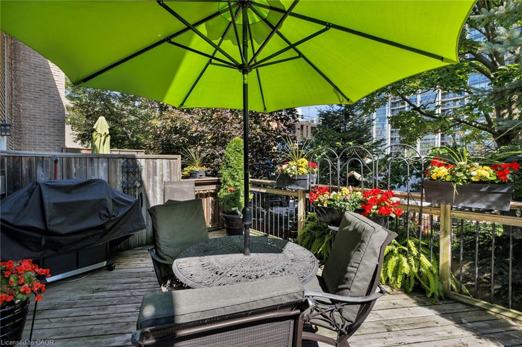 2236 Marine Drive Property Photo 8