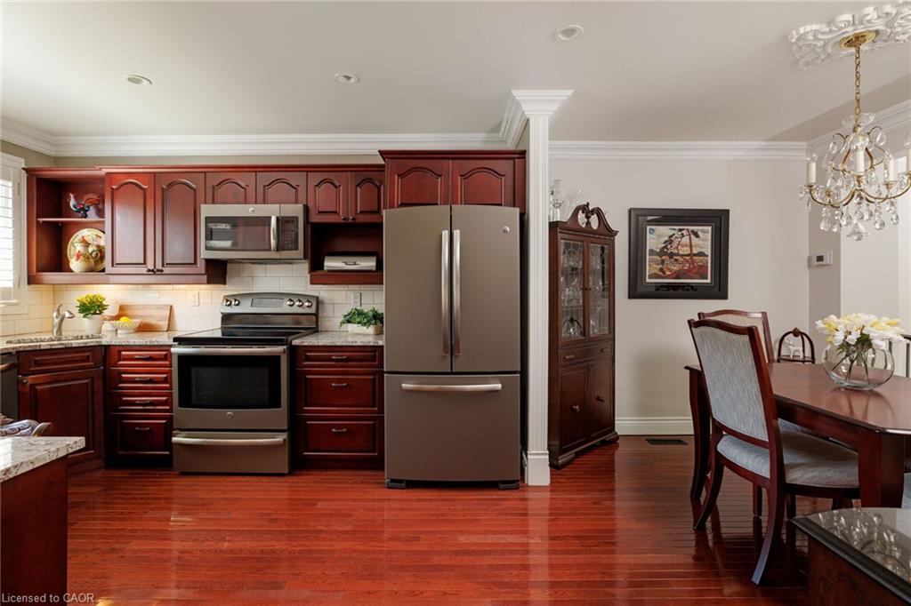 2236 Marine Drive Property Photo 12