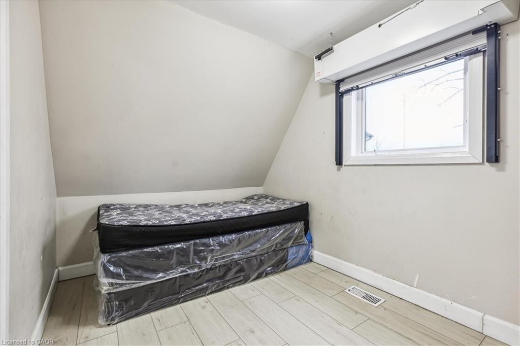 19 Bailey Street Property Photo 19