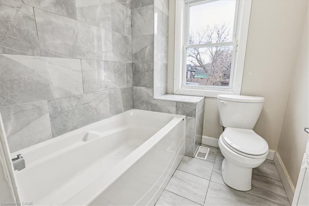 19 Bailey Street Property Photo 24