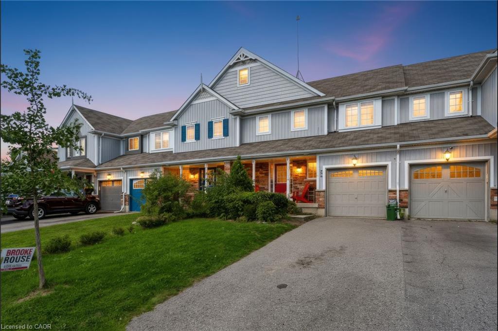 24 Fallingbrook Crescent Property Photo 2