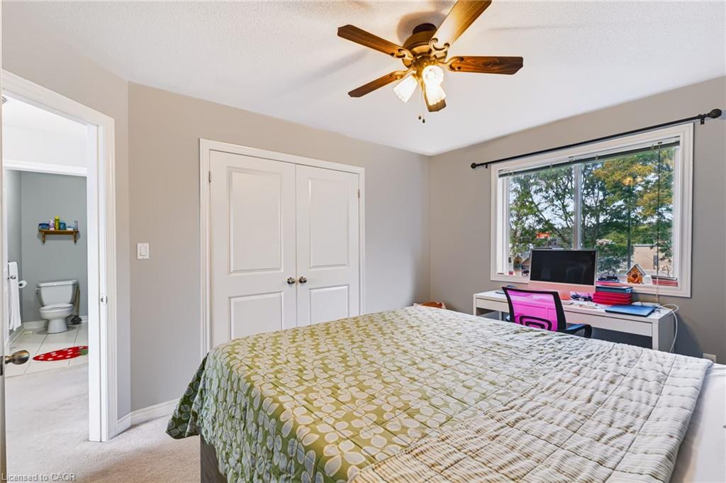 24 Fallingbrook Crescent Property Photo 22