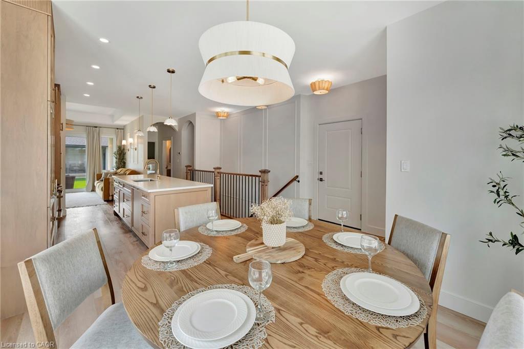 10 Macneil Court Property Photo 6