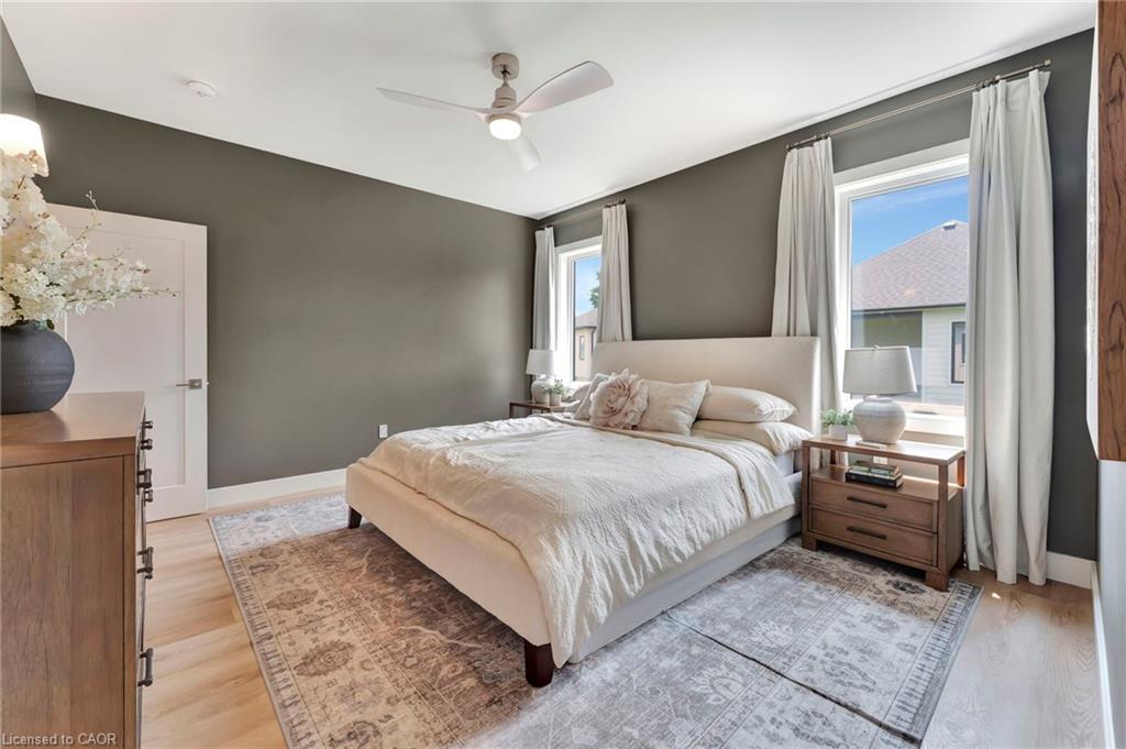 10 Macneil Court Property Photo 17