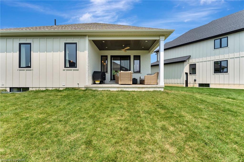 10 Macneil Court Property Photo 40
