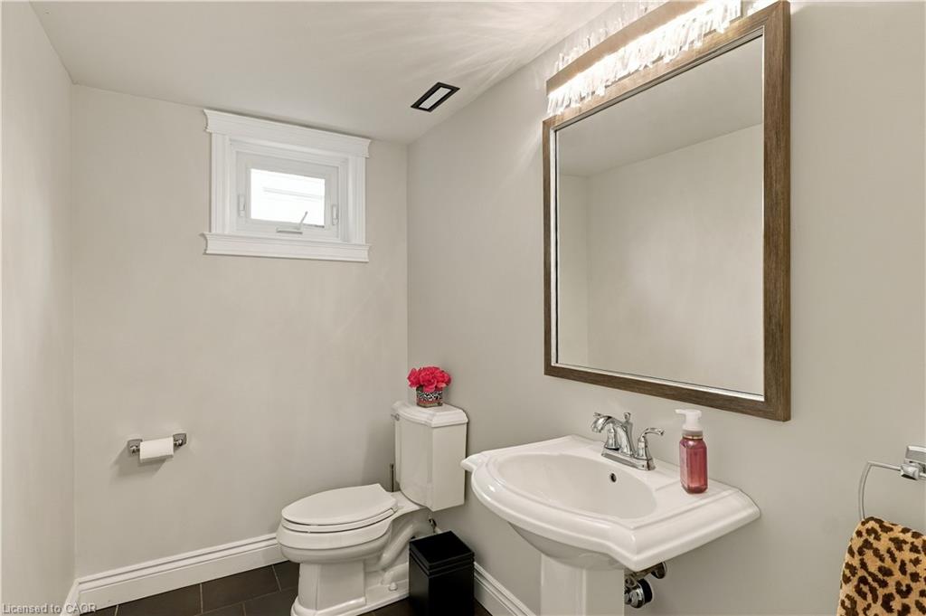 2390 Sinclair Circle Property Photo 28