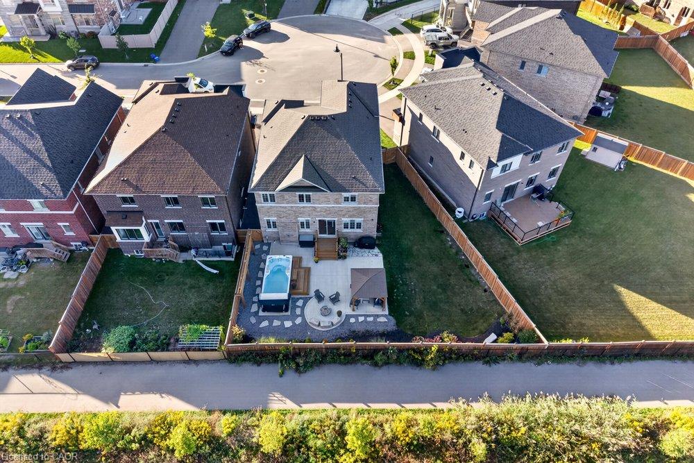 80 Elstone Place Property Photo 3