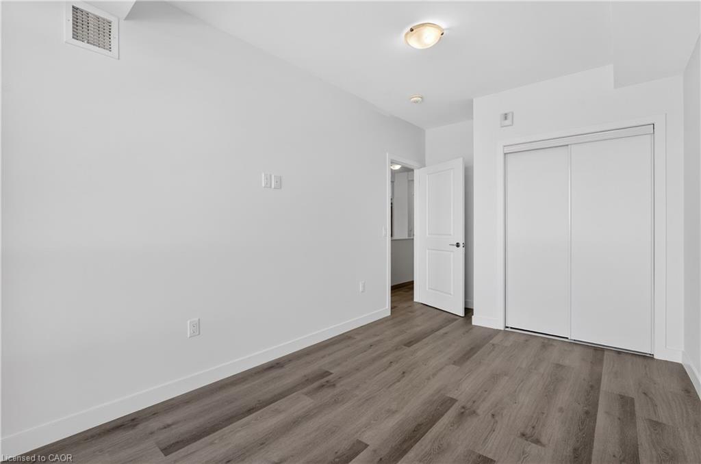 703-461 Green Road Property Photo 21