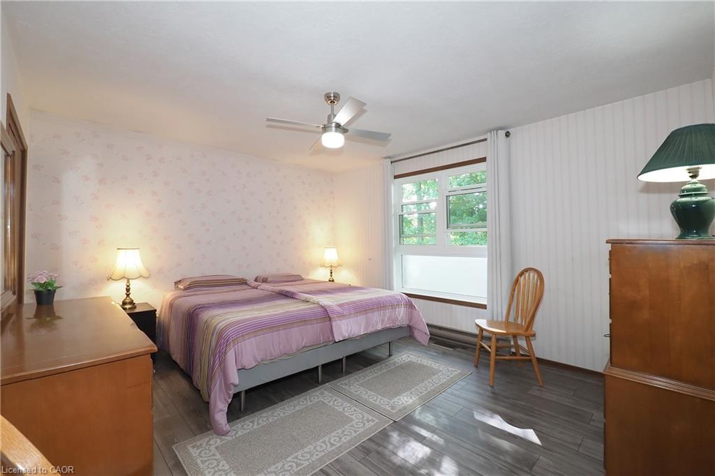 185 Southwood Drive Property Photo 11
