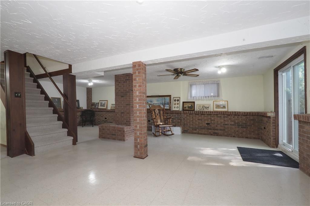 185 Southwood Drive Property Photo 16