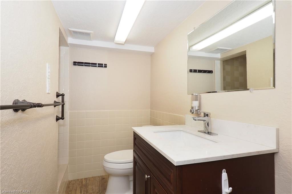 185 Southwood Drive Property Photo 19