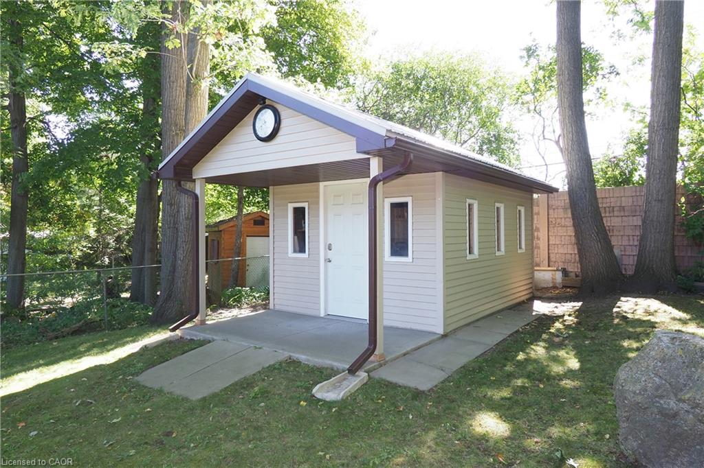 185 Southwood Drive Property Photo 26