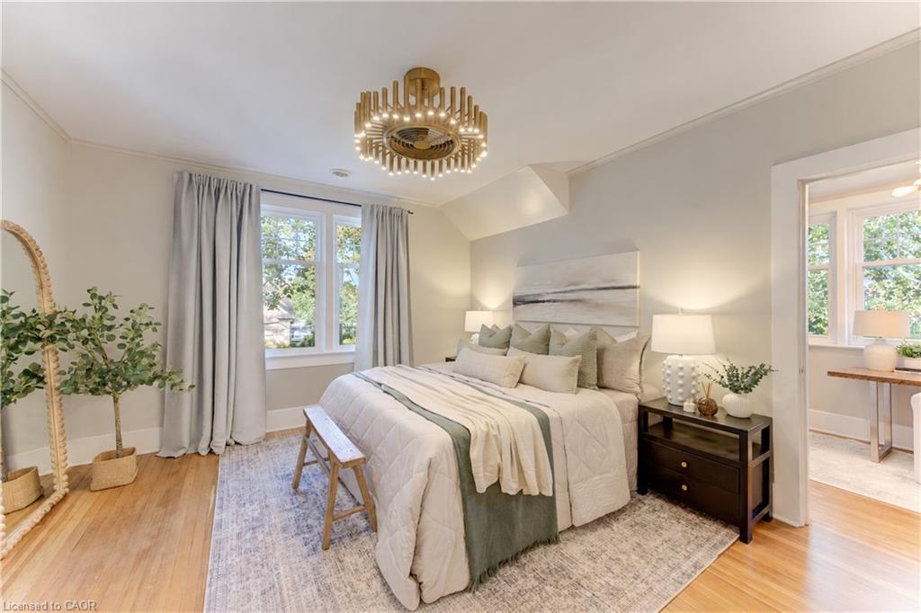 64 William Street W Property Photo 22