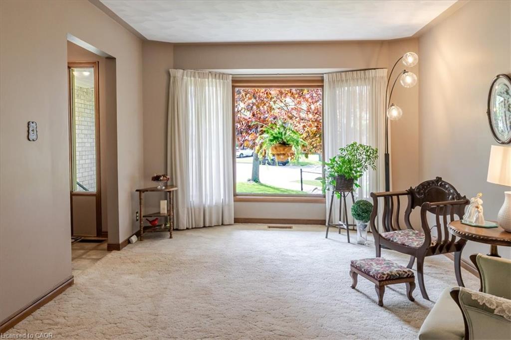 34 Woodfield Avenue Property Photo 6