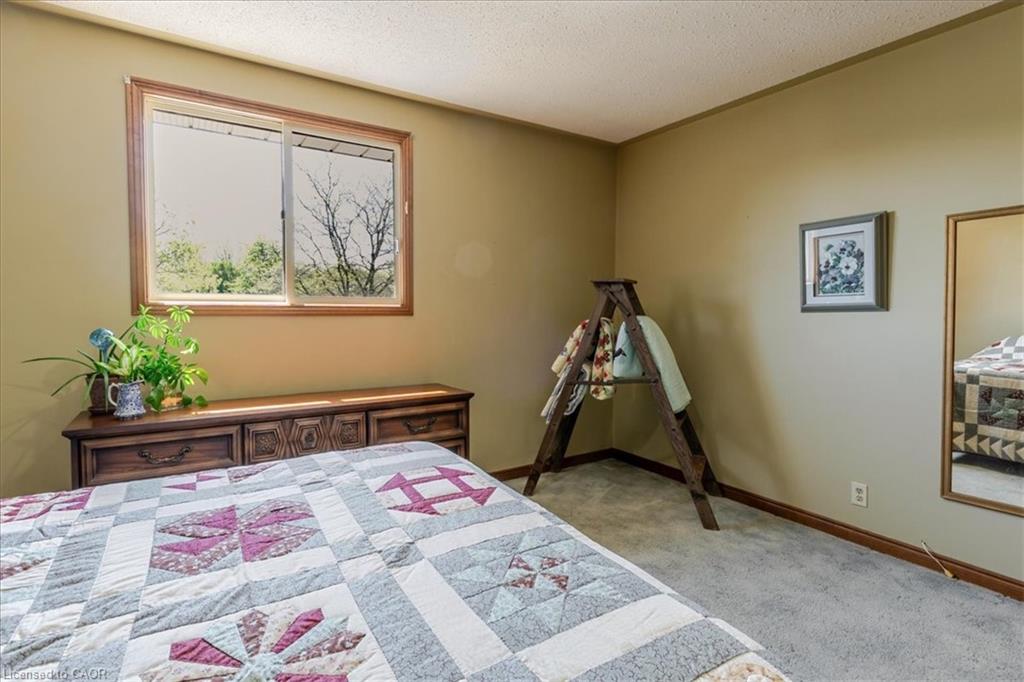 34 Woodfield Avenue Property Photo 22