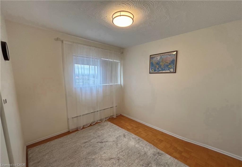 807-8 Woodman Drive S Property Photo 21
