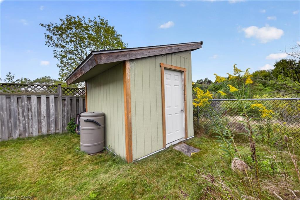 73 Hewitt Lane Property Photo 25