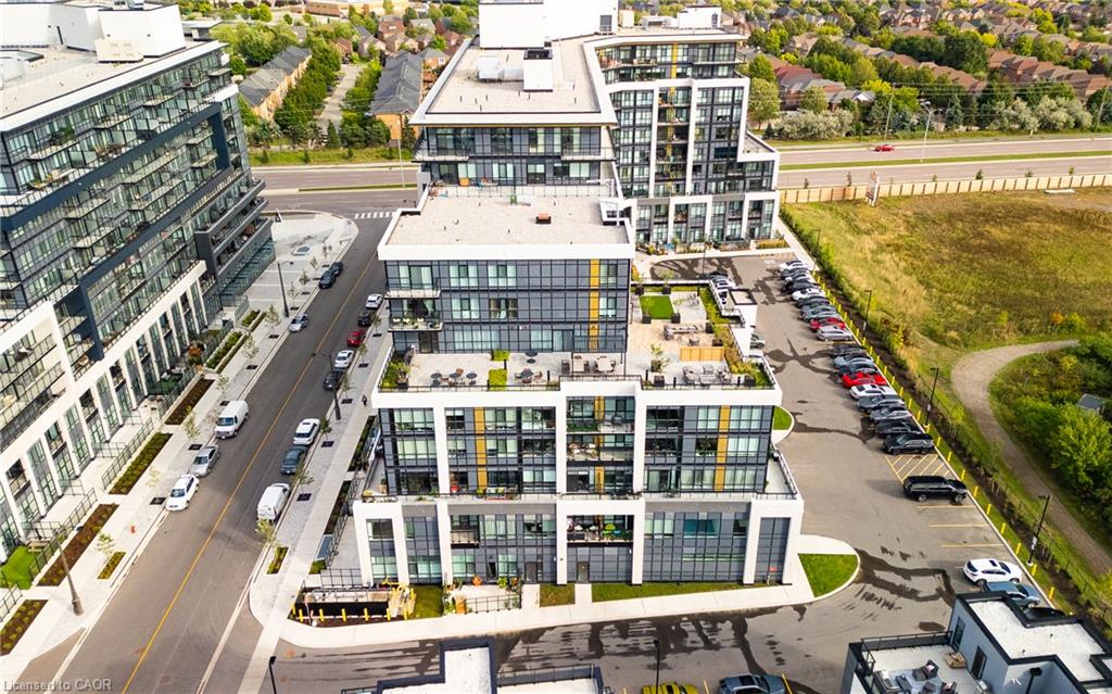 316-405 Dundas Street W Property Photo 29