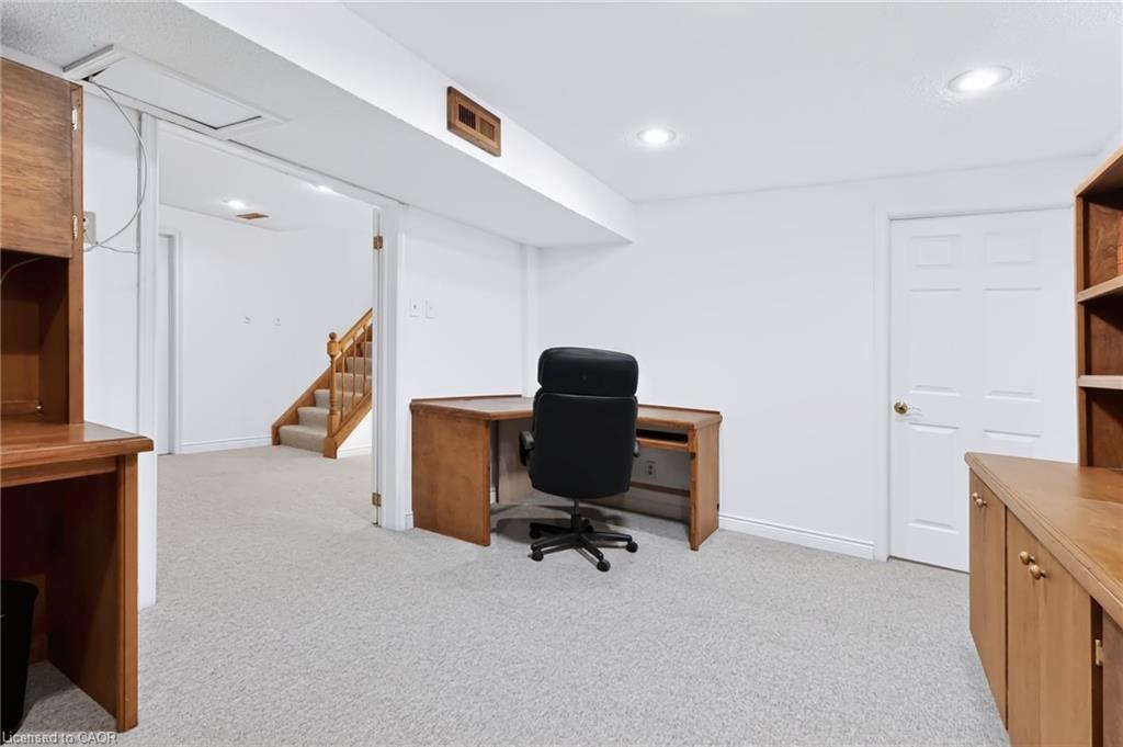 279 Hickory Circle Property Photo 43