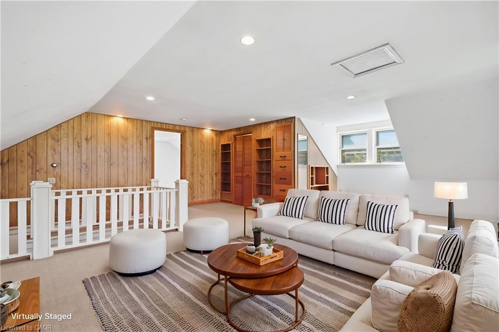 32 Wentworth Avenue Property Photo 30