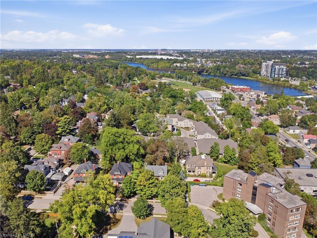 32 Wentworth Avenue Property Photo 38