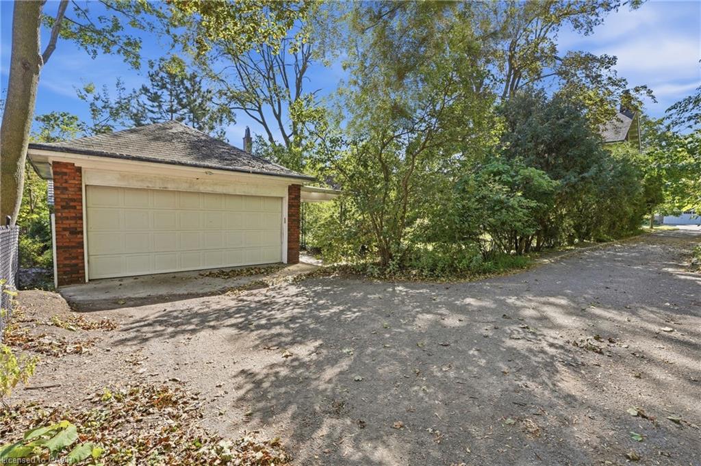 32 Wentworth Avenue Property Photo 40