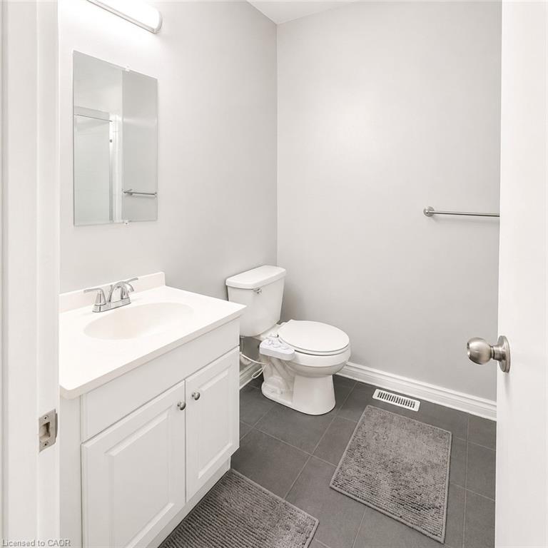 3-513 Quiet Place Property Photo 4