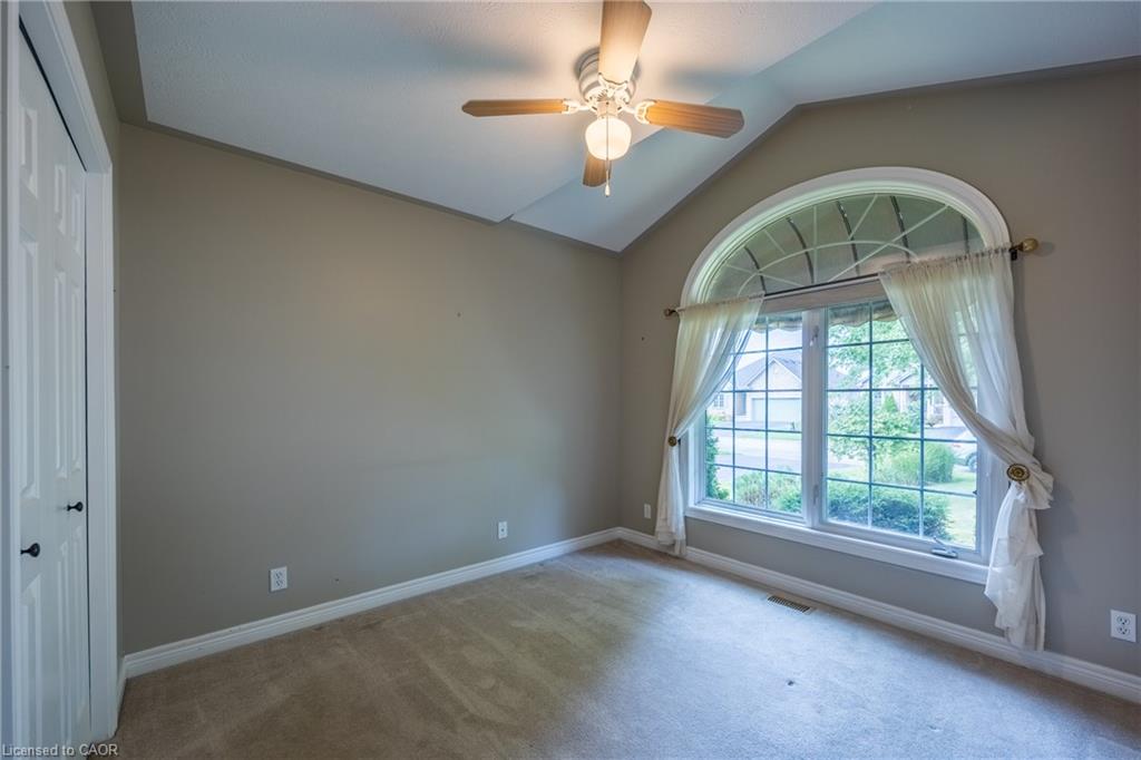 70 Sparrow Way Property Photo 27